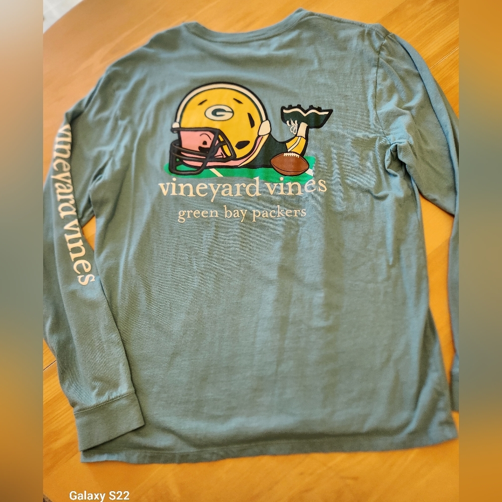 Green Bay Packers Men's Vineyard Vines long sleeve tshirt